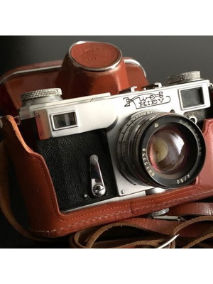 Antique Kiev collectible camera 1968 in excellent condition