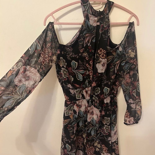 Floral mini dress with off-shoulder Stradivarius new, black, size S