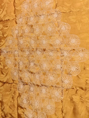 Handmade knitted set 2 table runners and 2 placemats beige like new