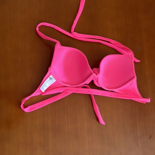 H&M Bikini Top new, size 75B, pink