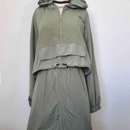 Zara set top with hood and shorts new, green and gray