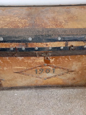 Chest from 1901 used, large, from Constantinople