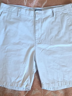 Nautica Bermuda shorts size XL/XXL like new, gray