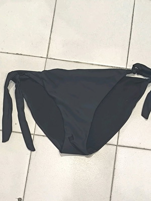 Μπικίνι Calzedonia άψογο, μαύρο, μέγεθος S-M