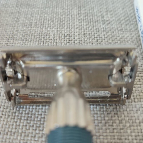 Gillette Super Slimtwist vintage razor used with gift blades