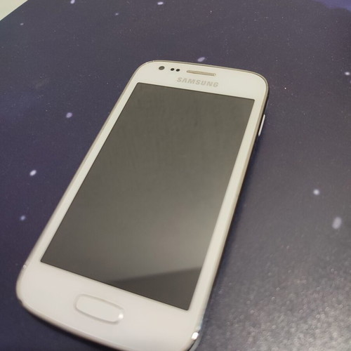 Samsung Galaxy Ace 3 smartphone