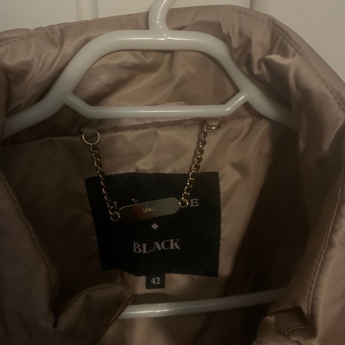 Lynne jacket like new, beige and gold