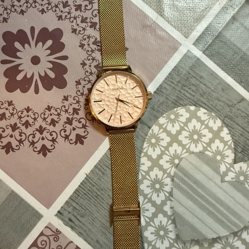 Oozoo women's watch like new, pink and gold