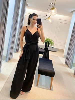 One-piece jumpsuit new black, one size