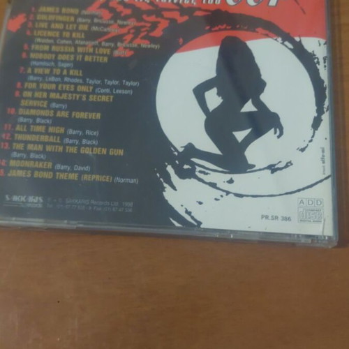 James Bond 007 CD like new