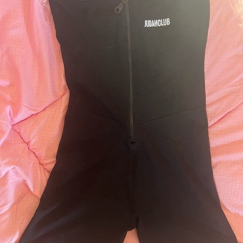 Judah Club one-piece new, size M/L, black
