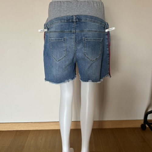 Mama Premaman Denim Shorts like new, size M-L, blue