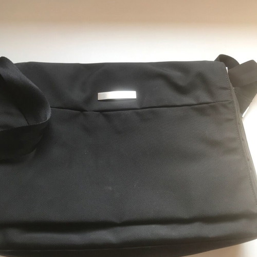 Porsche Design Roadster P’2100 bag like new, black