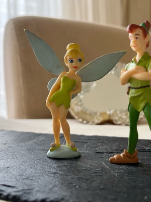 Tinkerbell and Peter Pan miniatures like new, set of 2 pieces
