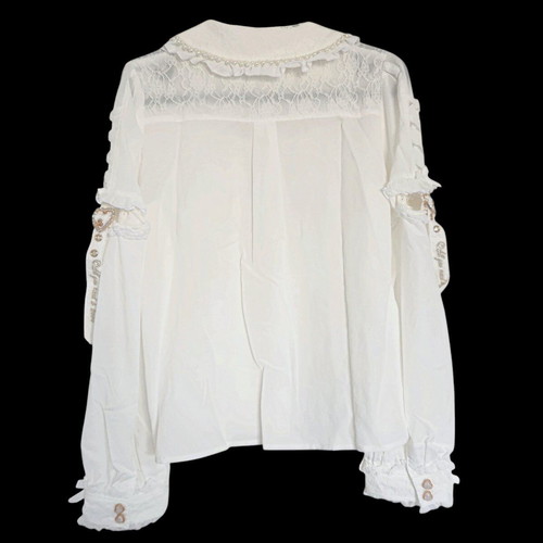 White Jirai Kei lace and ruffle trim blouse like new