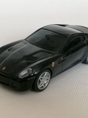Hot Wheels Shell V-Power Ferrari 599 GTB Fiorano collectible car like new