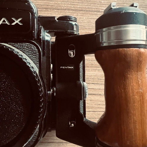 Pentax 67 TTL M/Up Body like new, excellent condition