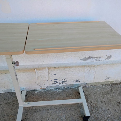 Reclining table for hospital bed like new