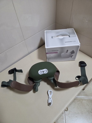 Wireless 4D Shiatsu Neck and Shoulder Massager with Ergonomic Design