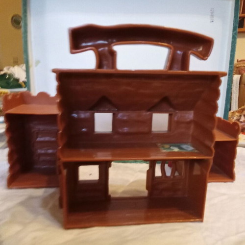 Fisher Price Jail Sallon like new
