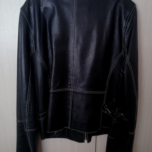 Leather jacket crop women's medium used, black