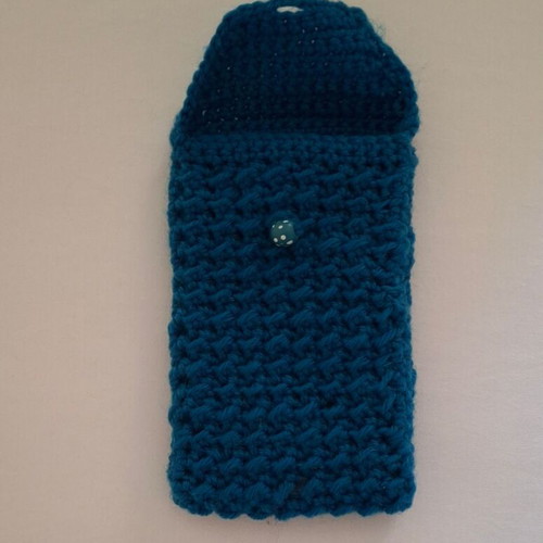 Handmade knitted mobile phone case with button, fits up to 6.6"