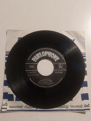 Angela Zilia Lavranos Afou To Thes 7" vinyl used