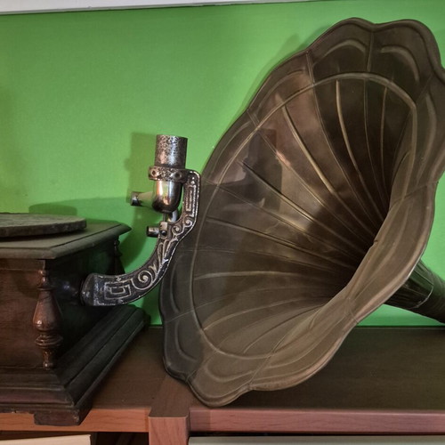 Wooden gramophone collectible, hand-crank operation, like new