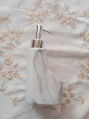 Soap dispenser
