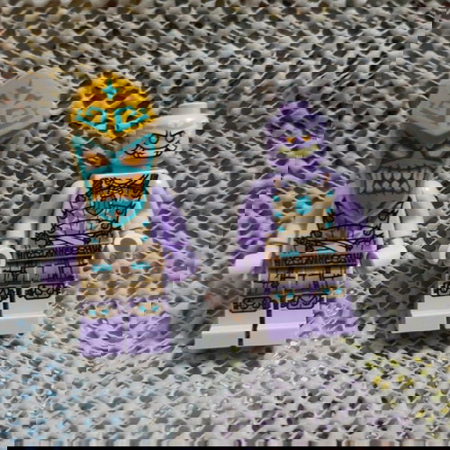 Lego Ninjago 71746. Δύο φιγούρες.