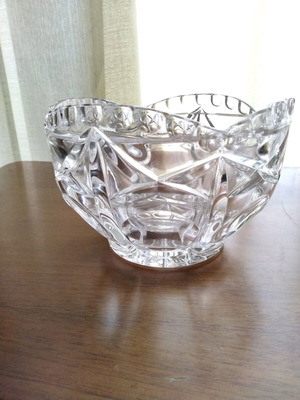 Vintage Crystal Bowl Candydish New with Carving 1979
