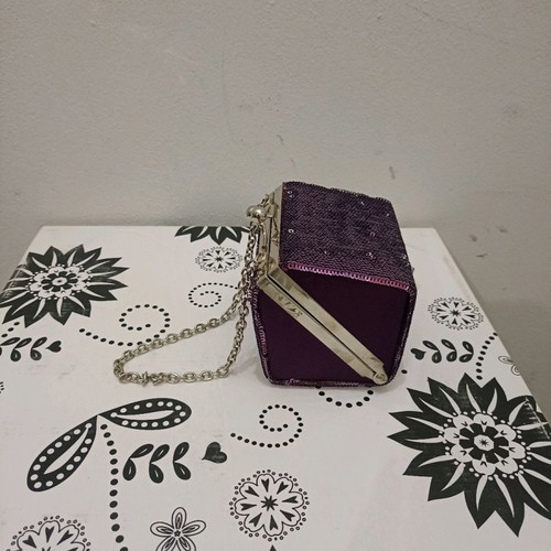 Clutch bag polygonal like new with purple sequins