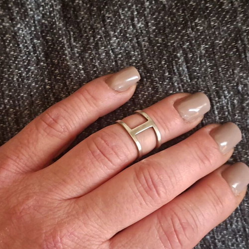Chevalier 925 Silver Ring like new, minimal design