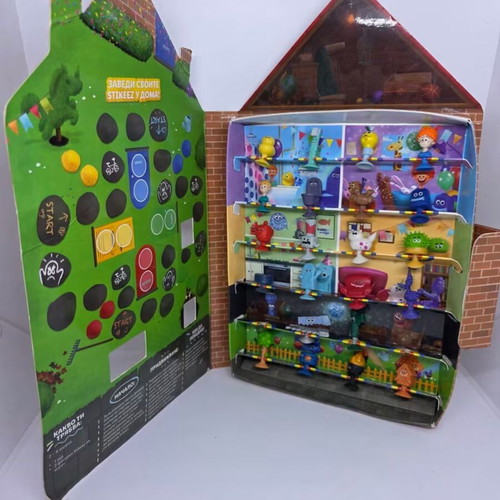 Stikeez toy figures