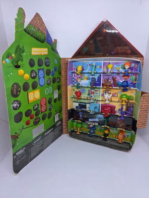 Stikeez toy figures