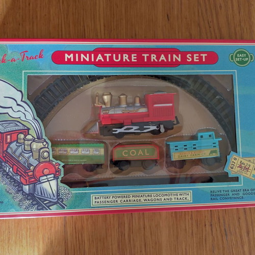 Rex London Traditional Miniature Train Set new