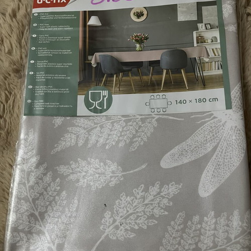 Tablecloth 140x180 cm PVC-free new