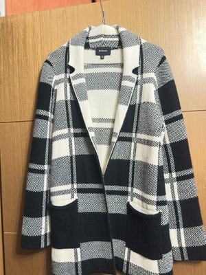 Long Comfortable Cardigan New, Size XL, Black and White