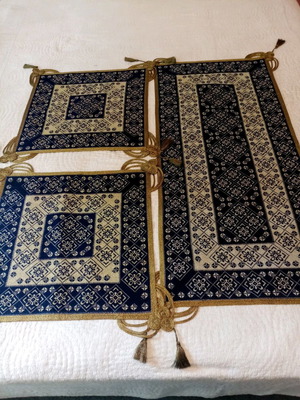 Σετ ολοκέντητο χειροποίητο καινούργιο με χειροποίητο τελείωμα