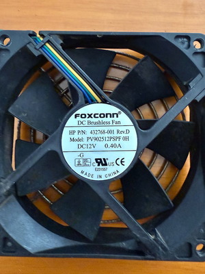Foxconn 92mm computer case fan used with protective grill