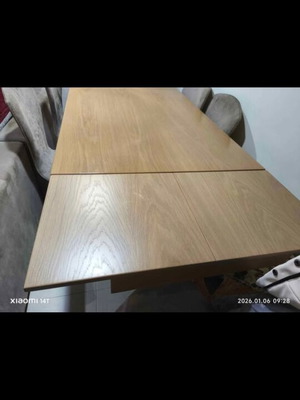 Dining table set like new, solid oak wood with gray fabric chairs
