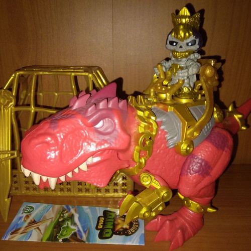 Treasure X large pack 9 figures and sets like new