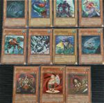 11 Yugioh monster κάρτες + 8 trap κάρτες