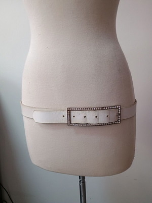 Sarah women's belt white with metallic details used