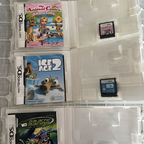 Nintendo DS game bundle, 4 titles