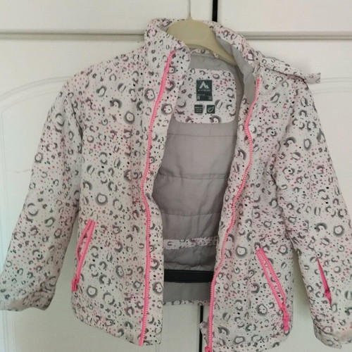 Mc Kinley kids jacket like new, white and grey, size 128 cm
