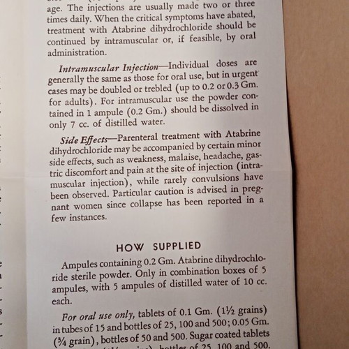Atabrine Dihydrochloride Vintage Set complete by Winthrop Chemical Co.