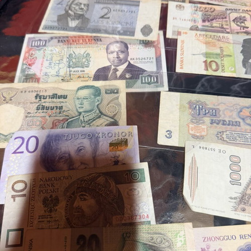 Banknotes used, pack of 24 from various countries