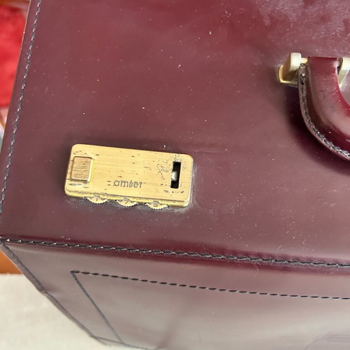 Vintage leather briefcase Infomecanica used, burgundy color
