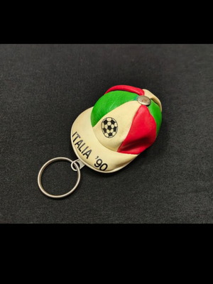 Italia Novanta collectible wallet used
